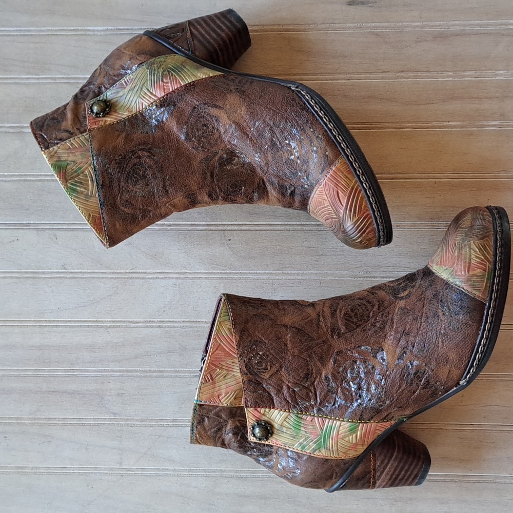 Spring Step L’Artiste Waterlily Genuine Leather Embossed Ankle Boots Multicolor